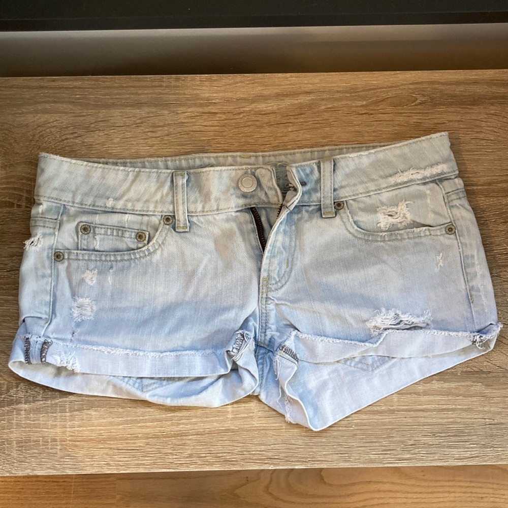 American Eagle Ripped Jean Shorts Size 2